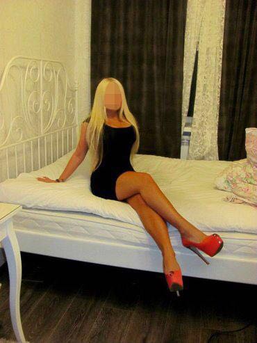 Ataköy Oralda Iddialı Olan Tabii Resimli Escort Raziye